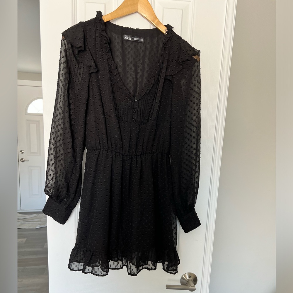Zara Lace Black Dress‎ with Button cuffs